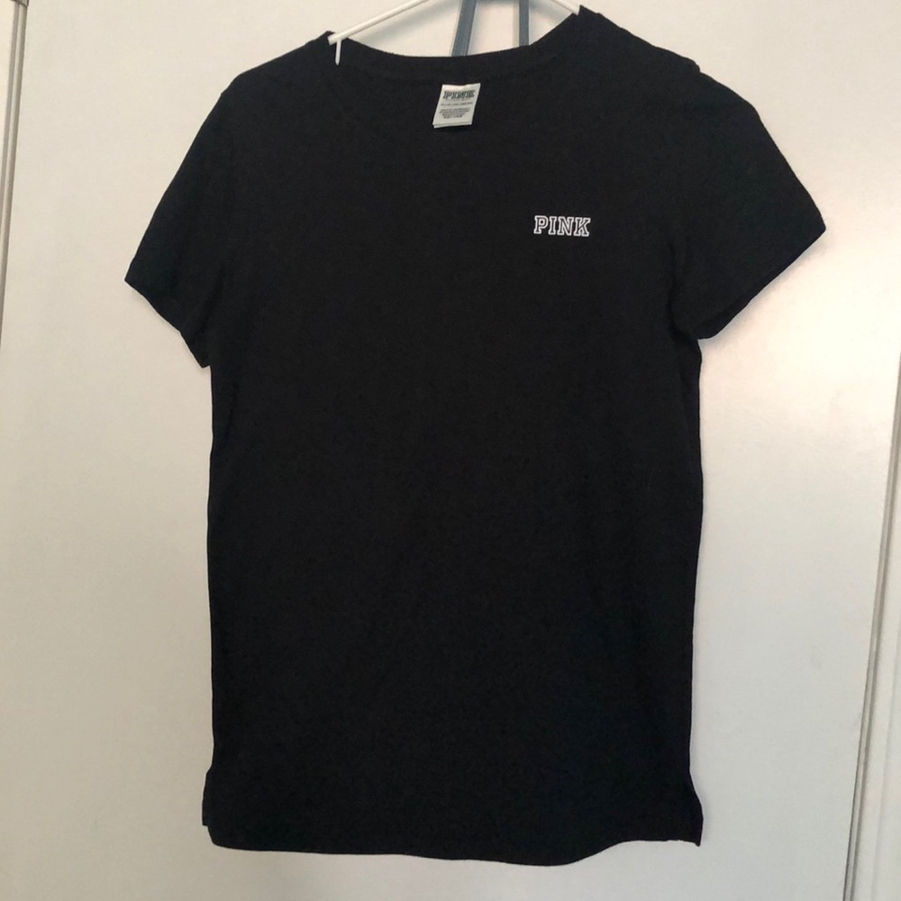 Pink T-Shirt in color black